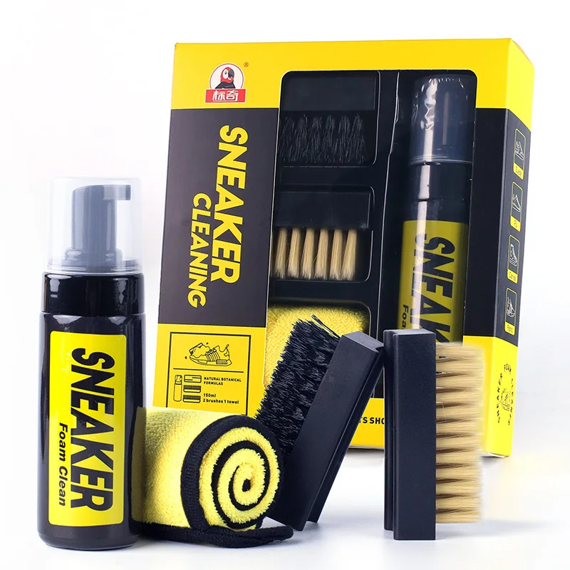 Bezwodny piankowy środek do cz – Sneaker Care Cleaner recenzja i cena